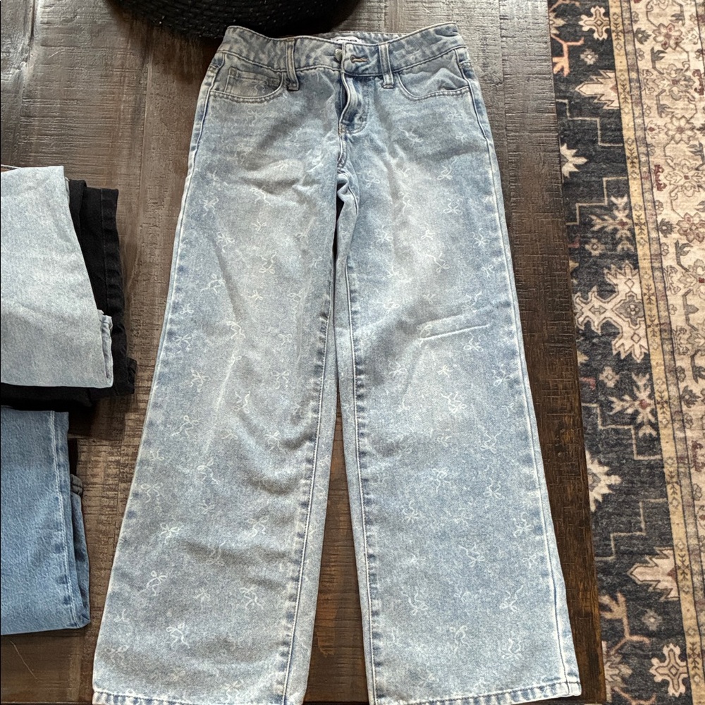 Girl’s Light Blue Jeans